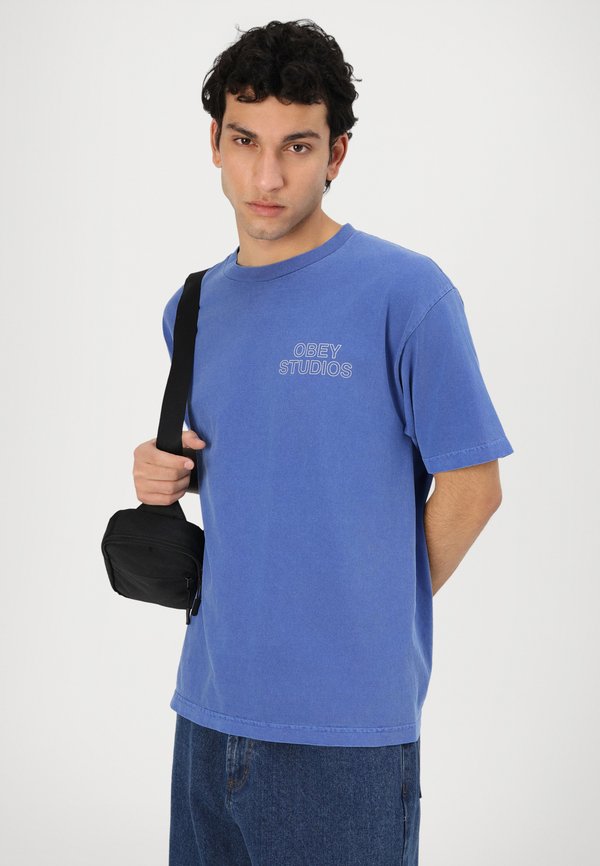 OUTLINE UNISEX - Print T-shirt - pigment electric indigo3