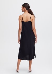 b.young BYMmmjoella - Vestido informal - black
