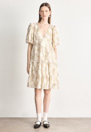 DRESS - Robe de soirée - cream