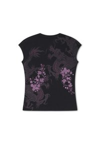 Black sleeveless top with dark dragon motifs and clusters of light purple flowers on the back.