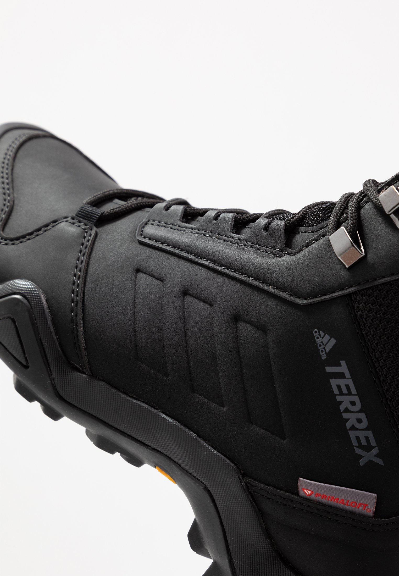 terrex ax3 beta mid climawarm