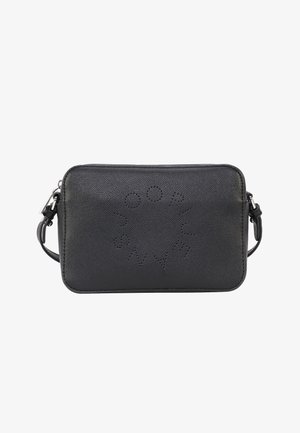 Borsa a tracolla nera in pelle con superficie testurizzata, forma rettangolare e dettaglio del logo perforato sul fronte, con tracolla regolabile attaccata.