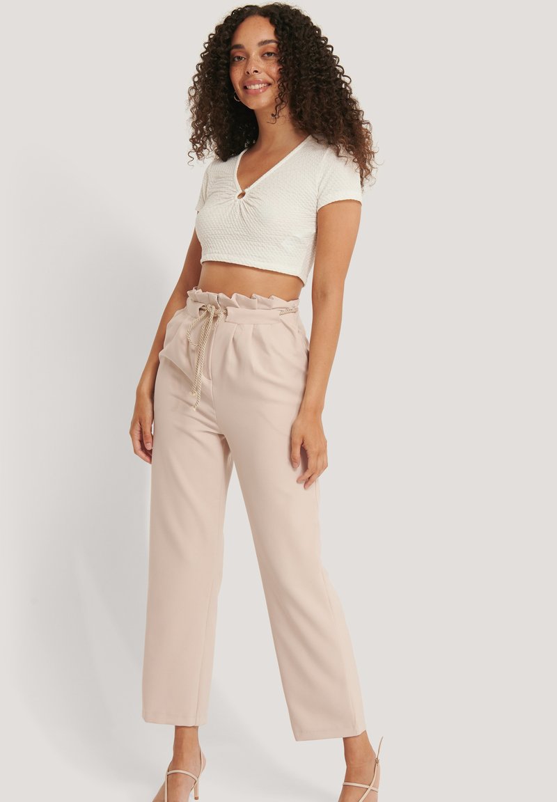 NA-KD T-shirt basic wit