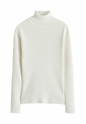 Biały prążkowany sweter z długim rękawem i golfem, o dopasowanym kroju i delikatnej pionowej fakturze.