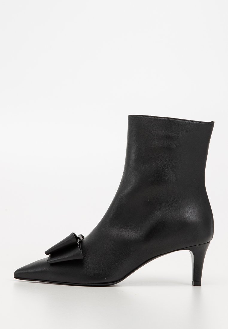 aigner Korte laarzen zwart