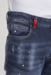 2Y Premium CARLOS DESTROYED SLIM FIT - Répafazonú farmer - mid blue