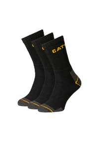 Chaussettes noires à texture côtelée, avec le logo "CAT" jaune et des accents gris au niveau du talon et des orteils. Paquet de trois paires.