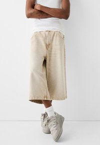 Bershka - Obuwie deskorolkowe