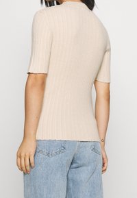 Selected Femme Petite Triko s potiskem - off-white