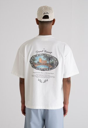 GRAND POOL TEE - Print T-shirt - off white