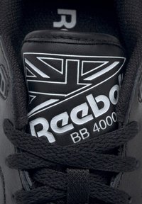 Reebok Classic BB 4000 II TRAINERS - Volnočasové šněrovací boty - core black   cloud white   pure grey