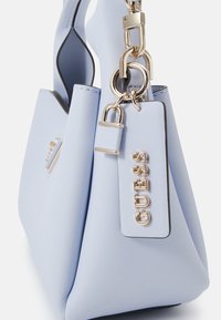 Guess IWONA - Handtas - sky blue