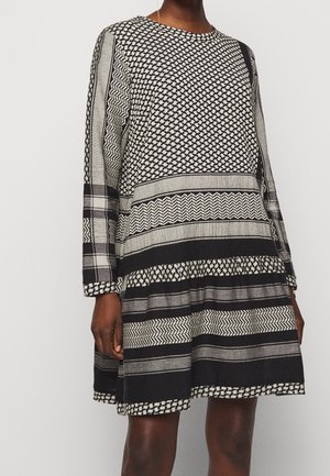 Vardagsklänning - black