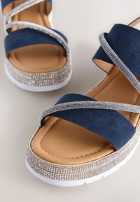 Next Sandalen met sleehak - navy blue