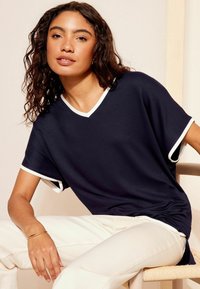 Friends Like These Navadna majica - navy blue and white