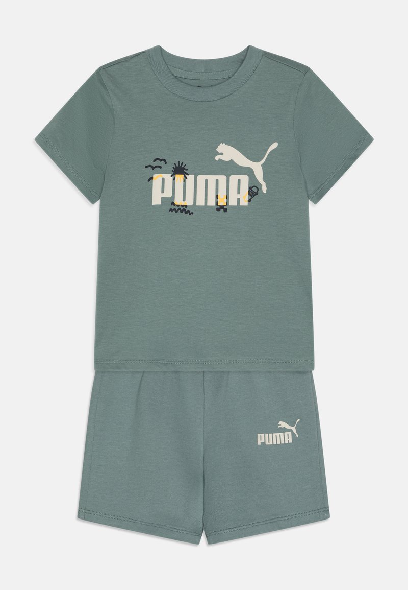 Puma - MINICATS SANDY ADVENTURES TEE AND SHORTS UNISEX SET  - T-shirt imprimé - green moon, Agrandir