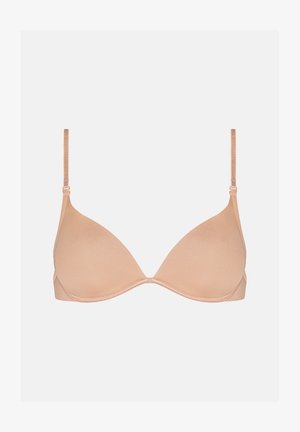 Lichtbeige, gewatteerde, driehoekige beugelbh met verstelbare schouderbandjes en een gladde textuur. Eenvoudig ontwerp zonder opvallende patronen of versieringen.