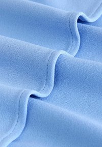 Unselected, cornflower blue