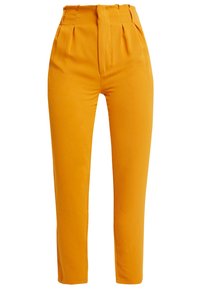 Höga, veckade byxor i klar orange tyg. Har en avsmalnande ben design och slät textur. Inga synliga fickor eller utsmyckningar.