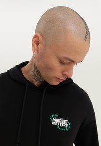 YOURTURN by Zalando UNISEX - Hoodie - black