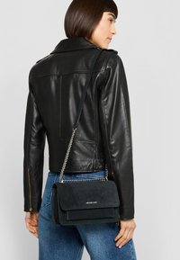 MICHAEL Michael Kors MOTO JACKET - Odinis švarkas - black