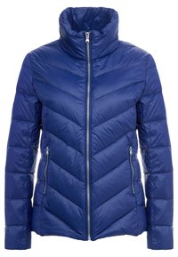 Blå pufferjacka med hög krage, vävdiagram, dragkedja framtill och sidofickor. Materialet verkar slätt och glänsande.