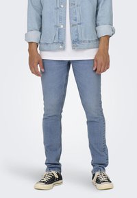 Only & Sons - ONSLOOM BOX  - Vaqueros slim fit - light blue denim Imagen en miniatura 1