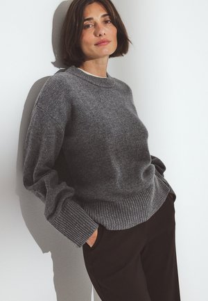 SWEATER - Svetrík - dark grey