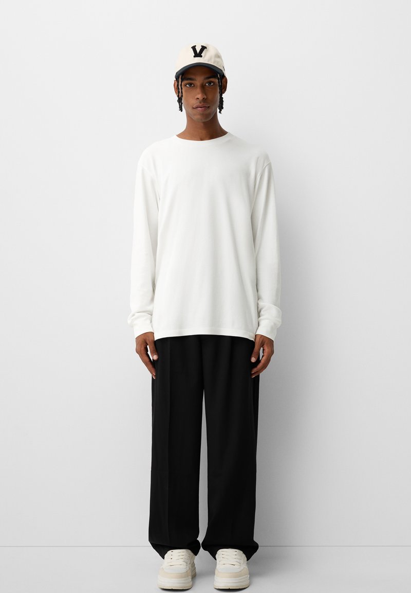 Bershka Broek zwart Bershka Broek zwart