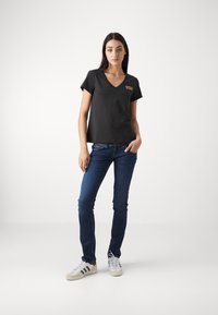 Levi's® PERFECT VNECK - T-shirts - caviar