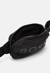 BOSS CATCH WAISTBAG - Ľadvinka - black