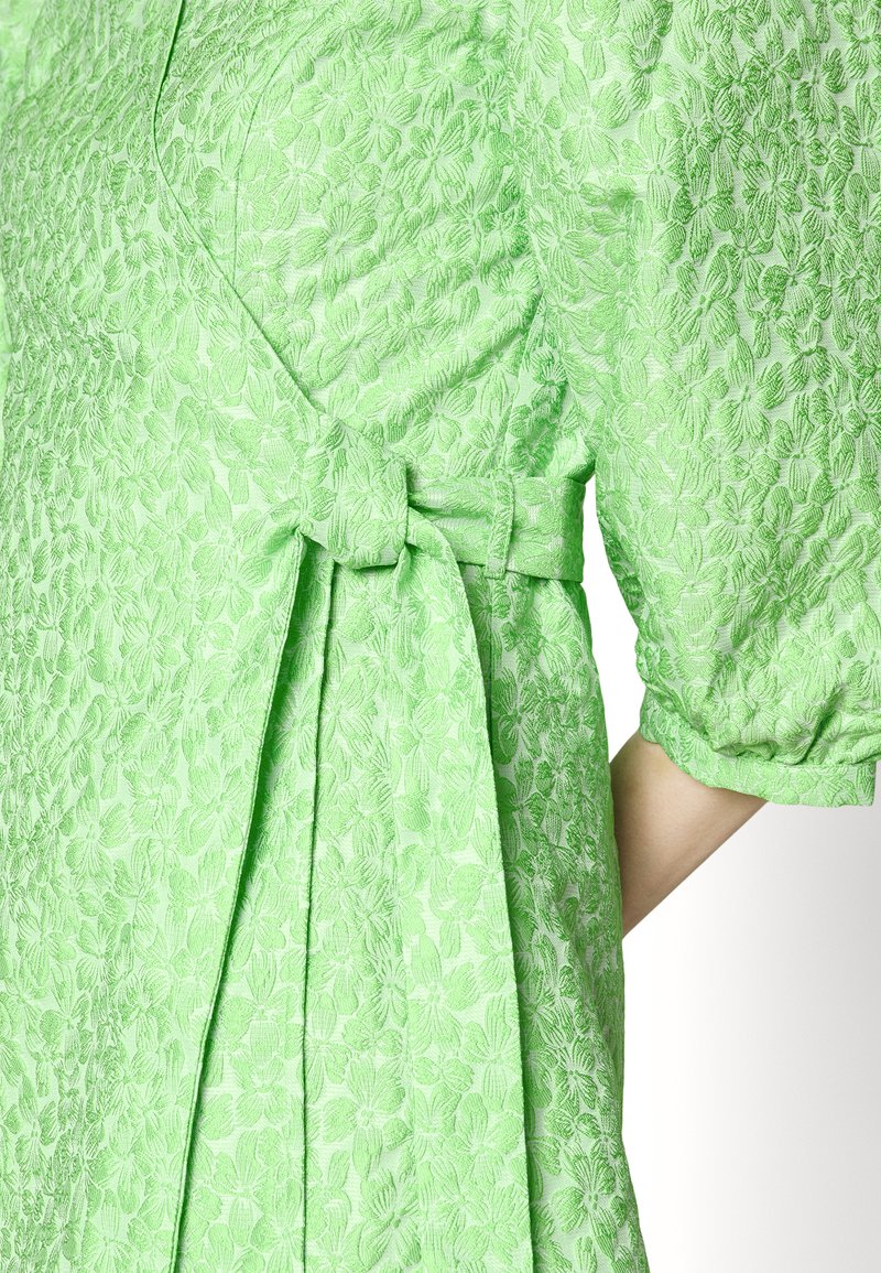 Damen Freizeitkleider | Selected Femme SLFJULIA SIV 3/4 Freizeitkleid dark citron/grün - DZ05240 Damen Freizeitkleider | Selected Femme SLFJULIA SIV 3/4 Freizeitkleid dark citron/grün - DZ05240