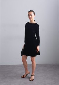 Emporio Armani VESTITO - Cocktailkjole - nero