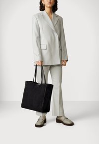 Pieces - PCCECILIA SHOPPER BAG SET - Tote bag - black Thumbnail Image 1