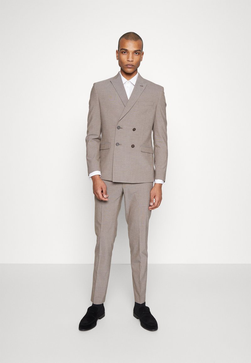Isaac Dewhirst - THE FASHION SUIT - Garnitur, Powiększ