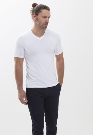 HYBRID - Basic T-shirt - weiss