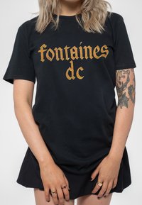 Paradiso Clothing FONTAINES D C GOTHIC BAND LOGO - Print T-shirt - black