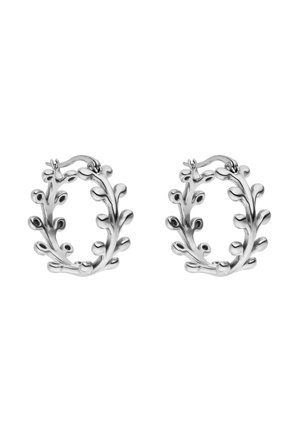 Silberne Creolen mit erhabenen blatt- und knopfähnlichen Formen, die die Creolen umgeben, ausgestattet mit Klappverschlüssen zum Schließen.