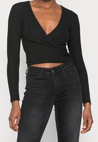 ONLY Langarmshirt - black