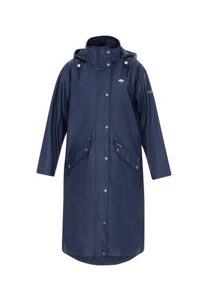 Cappotto impermeabile lungo blu navy con colletto alto, cappuccio regolabile, bottoni a pressione e ampie tasche anteriori. Texture liscia e lucida.