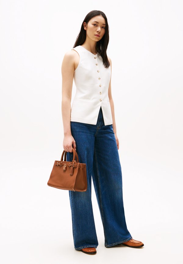 AMERICAN ICON MINI TOTE - Handbag - cinnamon bark