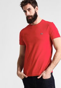 Lacoste T-shirts - rouge