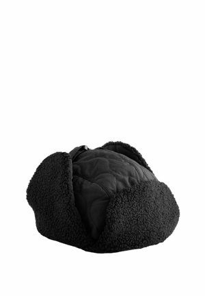 SHOWERPROOF QUILTED TRAPPER  - Mössa - black