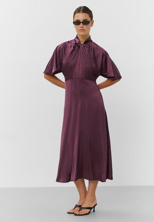 Soaked in Luxury, SLVERONA MIRIA DRESS - Robe de jour - fig