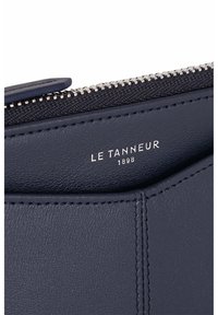 Le Tanneur CHARLOTTE - Estuche para llaves - crepuscule
