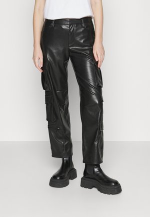 Alice + Olivia LUIS PANT - Oldalzsebes nadrágok - black