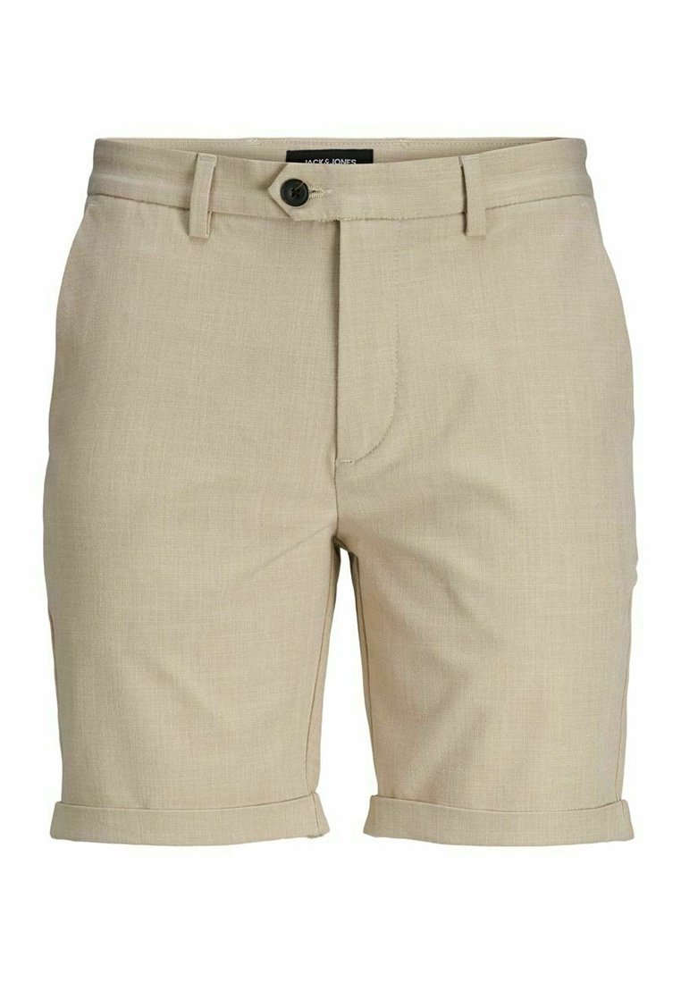 Shorts pour hommes beige, ajustés, avec des ourlets retroussés, fermeture à bouton sur le devant, passants de ceinture et une conception à plat à l'avant.