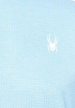 Lichtblauwe korte mouwen shirt met een gestructureerd ruitpatroon. Bevat een wit spinnenlogo op de borst. Zachte stof met een aansluitend ontwerp.