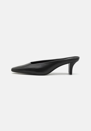 HEEL MULE - Heeled mules - black