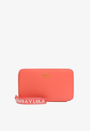 Coral leather wallet with a smooth texture, featuring a gold logo and a pink strap with "BIMBA Y LOLA" text. Rectangle shape with zip closure.